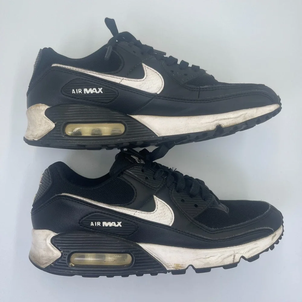 Nike Air Max 90 DH8010-002 Sneakers Womens US 9 Black Low Top Running Shoes